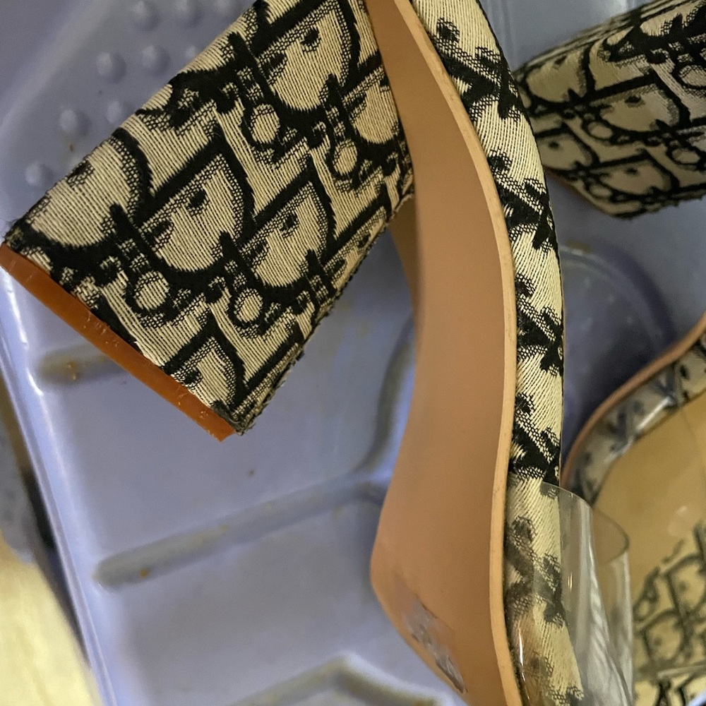 Designer Monogram Heels - Picture 4 of 4